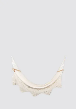 Boho Natural Cotton Hammock with Geometric Fringe (Wooden Bar)