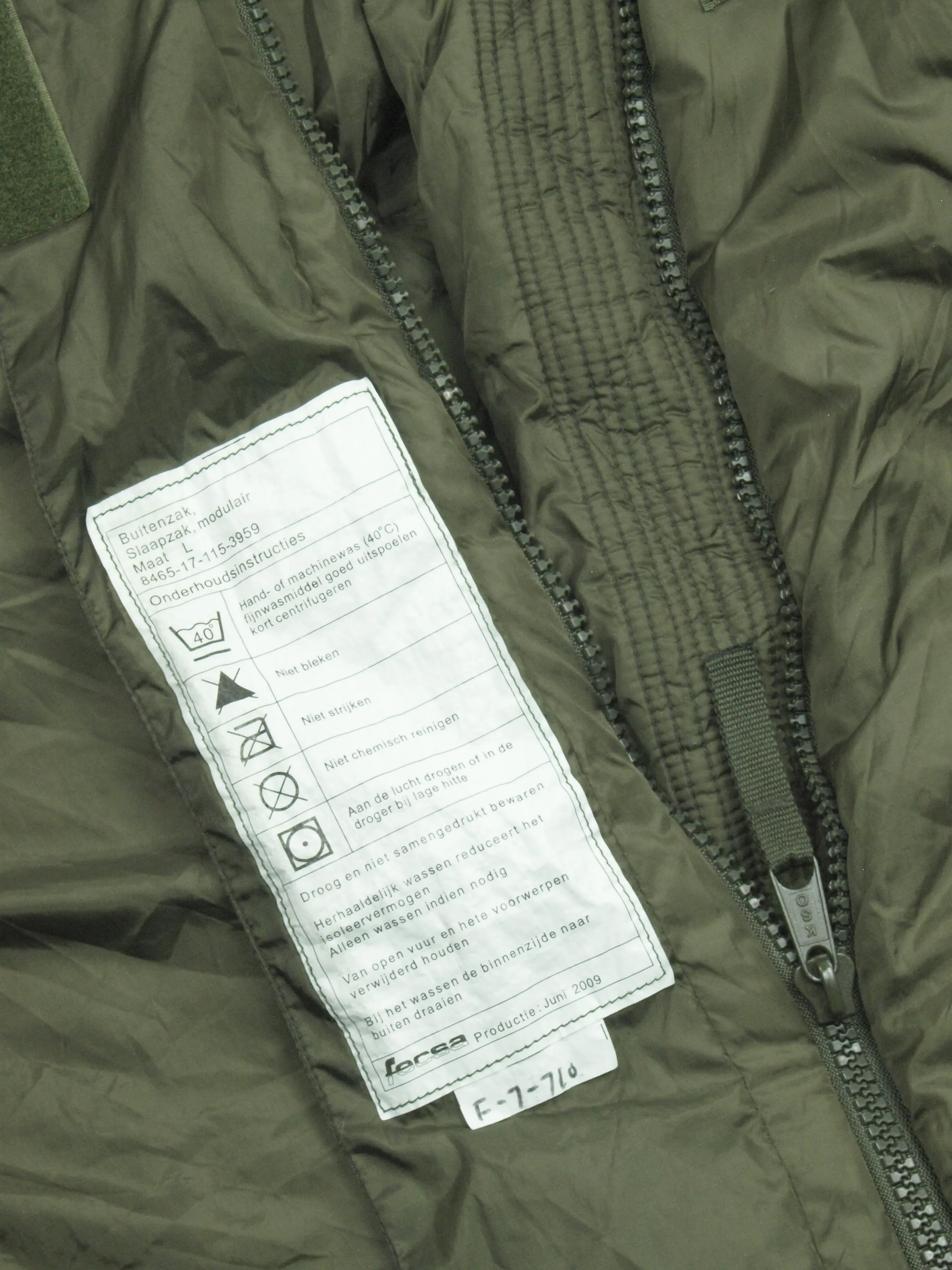 COMBO - Dutch NATO Military - Four Season/Arctic modular (light weight and medium weight sleeping bags system - and string carry sack