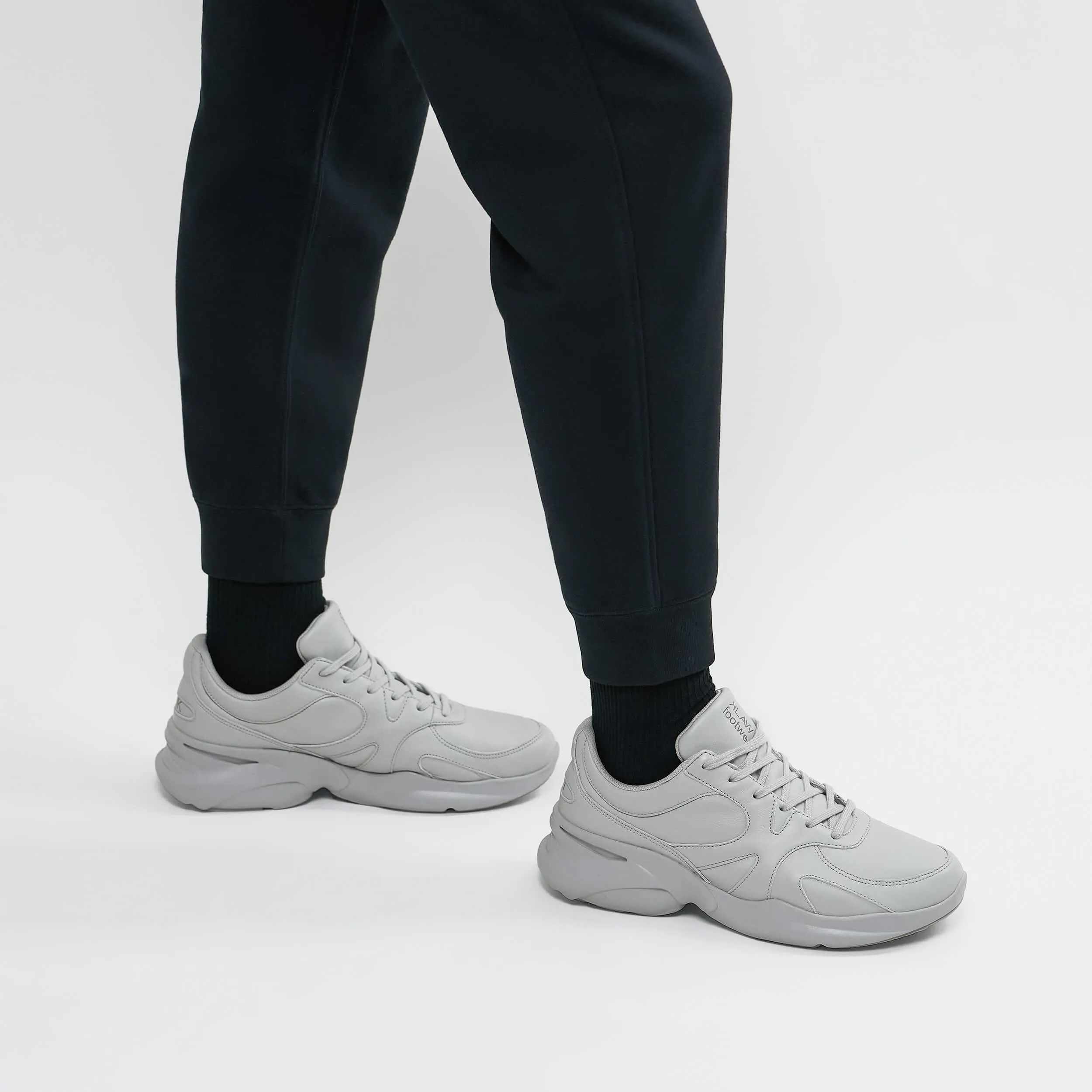 KLAW 528: MENS - AERO GREY